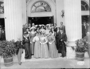 Formal group portrait of a Bellingham delegation at the 1909 Alaska-Yukon-Pacific Exposition