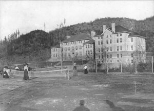 Sepia around-1904 photo of the Washington State Normal School building