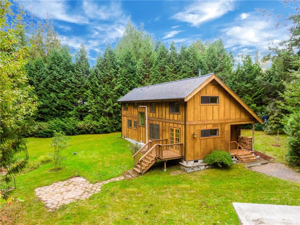 5630 Sand Rd, Bellingham